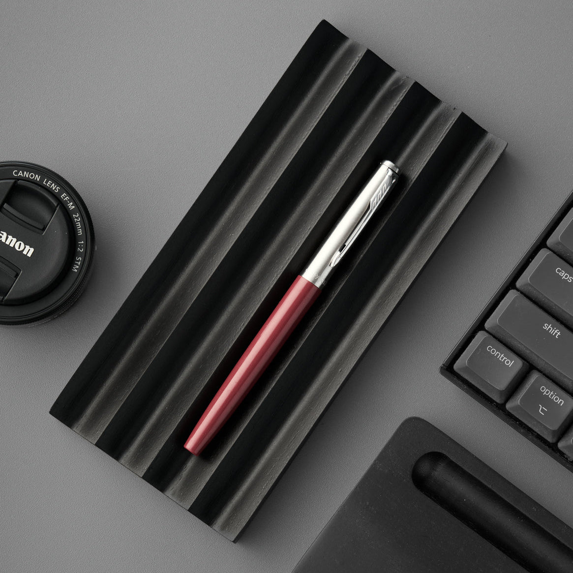 Black Zigzag Tray