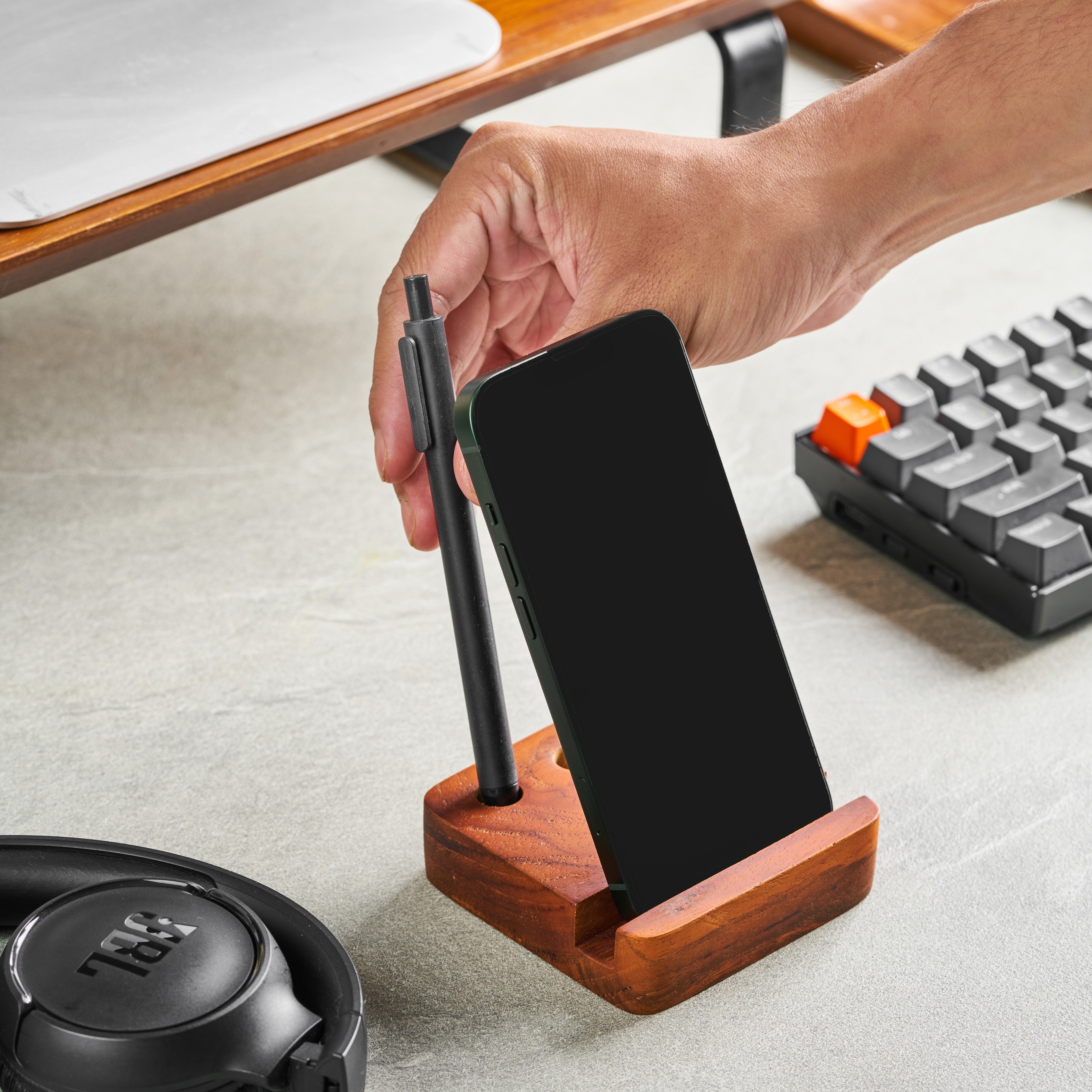 Walnut Pen and Phone Stand
